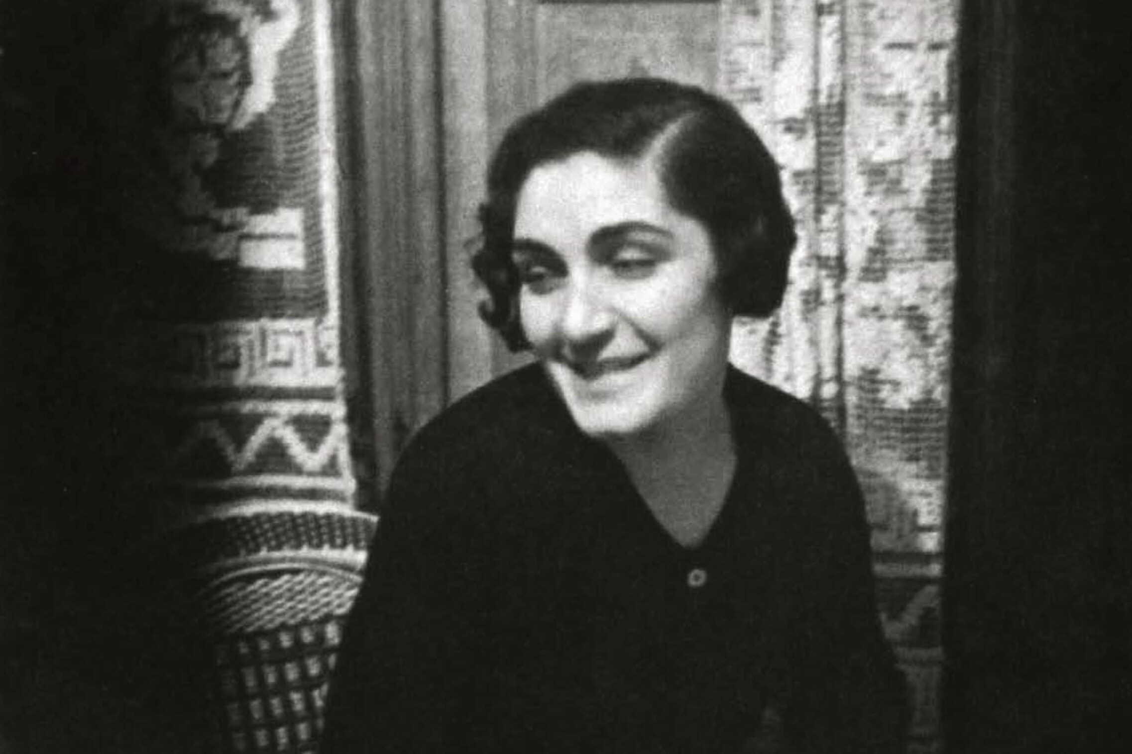 Süreyya Ağaoğlu, 1930'lu yıllardan bir fotoğraf